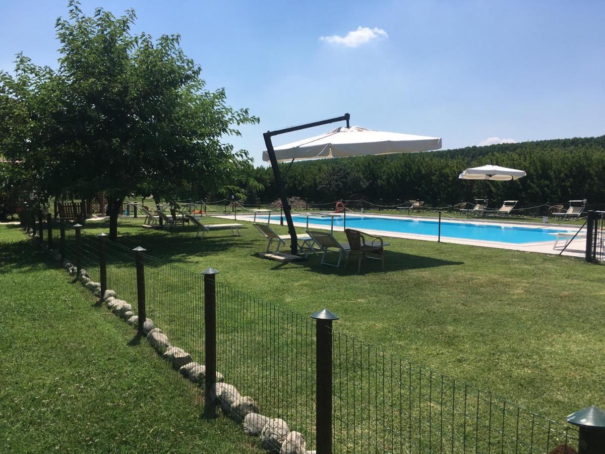 Agriturismo La Cascinetta ปิเอเวดิเชนโต ภายนอก รูปภาพ