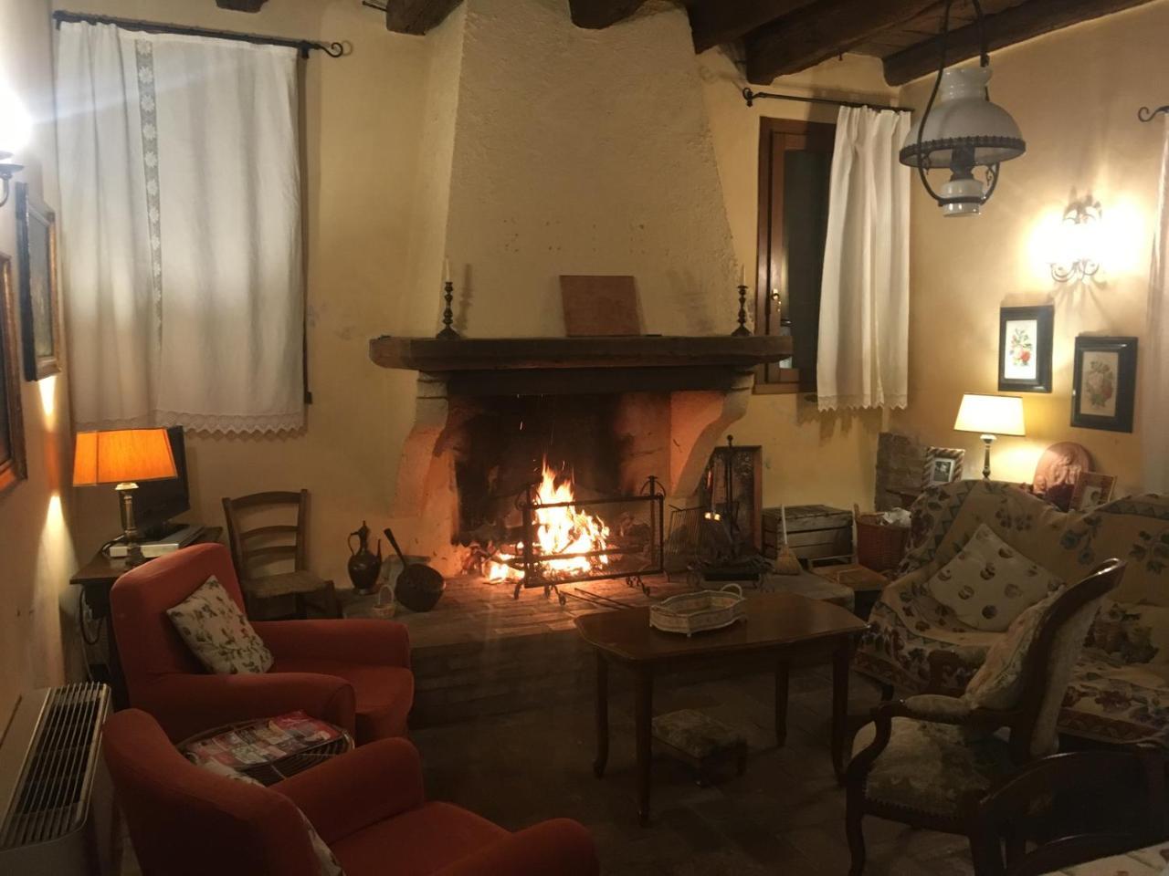 Agriturismo La Cascinetta ปิเอเวดิเชนโต ภายนอก รูปภาพ